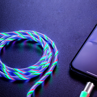 Luz de flash de color LED 3 en 1 Cable USB magnético 2.4A Carga rápida con conectores Micro-usb/Type-c/8 Pin Cable USB multipuerto
