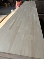 Planche en bois de pin massif sur mesure, fabrication directe d'usine, joint droit, grain naturel.