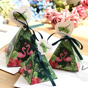 Hot Sale Wedding Party Paper Pequena Pirâmide Forma Chocolate Candy Gift Box para Convidados - Product Image 6