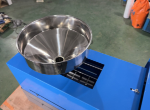 From 12 to 15 Tons Mold Locking Force Desktop Micro Size Plastic Injection Molding <strong>Machine</strong> - Product Image 5