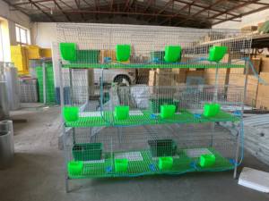 กรงกระต่ายสแตนเลสแบบคลาสสิกสามชั้น 12 ช่อง พร้อมถาดพลาสติก ปราศจากมูลสัตว์  อุปกรณ์ครบชุด ทนทาน ใช้งานง่าย - Product Image 2