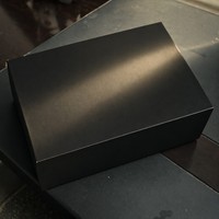 Emballages de boîtes rigides mates personnalisées avec aimant, emballage de boîte cosmétique magnétique de luxe, boîte d'emballage personnalisée avec aimant pour bijoux