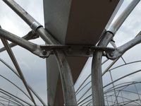 Usine de serres Jiapei Kit de gouttière en acier galvanisé personnalisé Système de drainage des canaux d'eau Raccords de serre pour maisons vertes