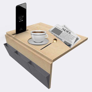 Protecteur antidérapant personnalisé d'organisateur de salon de plateau d'accoudoir de canapé en bois de bambou avec le sous-verre de porte-boisson pour l'usage de vaisselle - Product Image 2