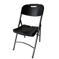 Chaise pliante noire portable en plastique moderne pour les événements intérieurs et extérieurs Party