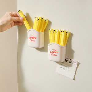 Clip de scellage pour collations Mind Creation, magnétique, longue bande, réutilisable pour la maison - Product Image 3