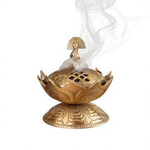 Brûleur d'encens en laiton fait main avec motif de lotus pour usage religieux, diffuseur d'aromathérapie de style chinois, décoration toute saison - Product Image 1