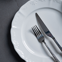 Assiette à dîner florale en porcelaine blanche de qualité supérieure, passe au lave-vaisselle, assiette à steak, vaisselle en porcelaine fine pour la vente en gros Horeca