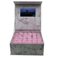 Boîte à fleurs vidéo UV de luxe style amour avec écran LCD, papier personnalisé, 7 pouces, haute qualité, cadeau de mariage, lecture automatique, logo personnalisé
