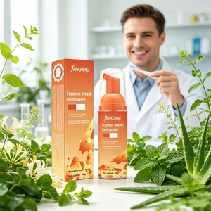 Espuma Limpiadora Bucal Herbal Blanqueadora con Sabor a Menta Fresca, de Venta Superior OEM, Limpieza Profunda, Refrescante y Anti-Manchas de Tabaco - Product Image 3