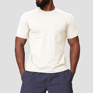 T-shirt d'entraînement en coton tricoté 100 % pour homme, coupe ajustée, élégant, couleur unie, logo personnalisé, 220 grammes, séchage rapide, anti-boulochage, pour fitness et gym - Product Image 4