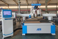 Routeur CNC multifonction haut de gamme AR ATC pour la sculpture sur bois, la découpe, le perçage, la fabrication de panneaux personnalisés, la menuiserie, le travail des portes en bois