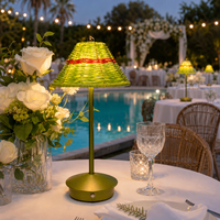Lampe de table LED sans fil en bambou et fer, tressée à la main, élégante, pour centre de table de mariage, décoration de table de réception et de banquet sur scène principale