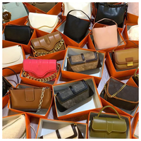 Großhandel Ab Werk: Hochwertige Damenhandtaschen, Second-Hand-Taschen aus Italien, Gebrauchtware, Zufällige Lieferung Original Marken-Damenhandtaschen