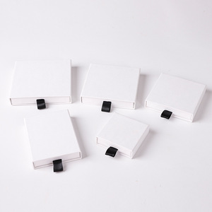 2025 ý tưởng sản phẩm mới bán buôn nhỏ mỏng Vòng cổ trang sức hộp giấy 6*6*1.7cm bông tai vòng cổ hộp đồ trang sức cho thương mại điện tử - Product Image 6