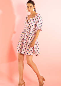 Mini robe décontractée pour femmes, avec tissu léger, coupe confortable, silhouette élégante et design polyvalent - Product Image 6