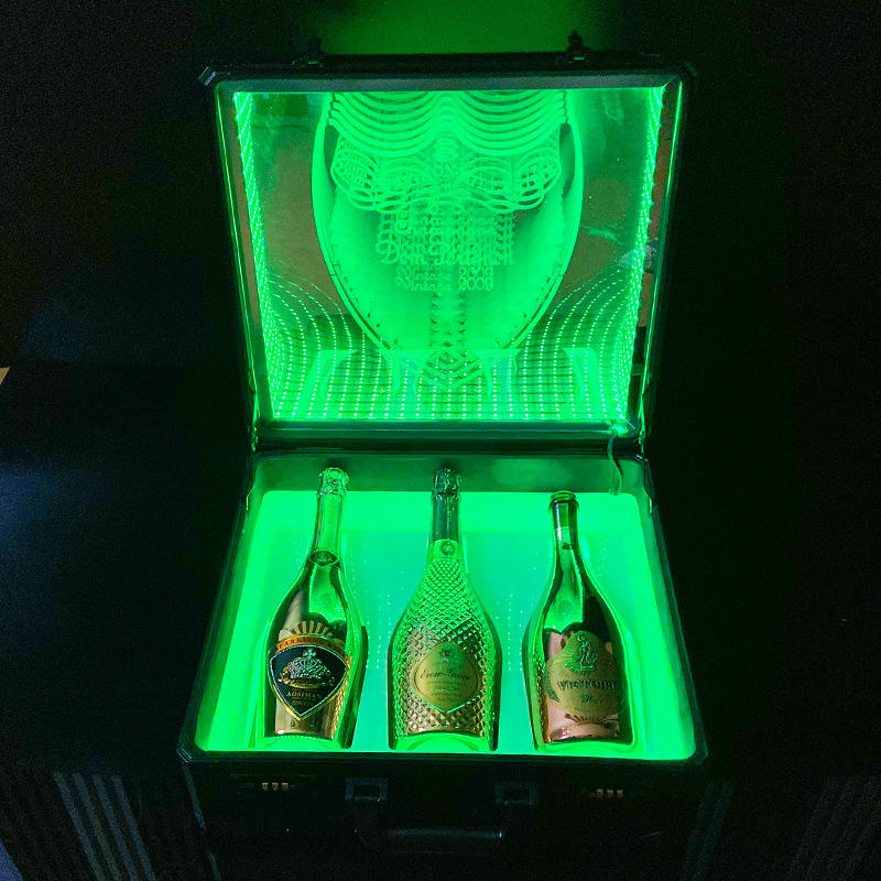 หญ้าสีเขียว