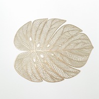 Nouveau Set de Table PVC Style Nordique Motif Feuille pour Plats Chauds – Tapis de Table Isolant Thermique pour Cuisine, Maison et Hôtel