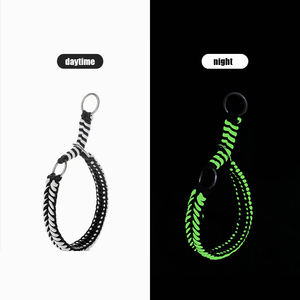 Venta al por mayor personalizado luminoso reflectante resistente de lujo hecho a mano de nylon perro collar Correa conjunto para mediano grande accesorios para perros - Product Image 6
