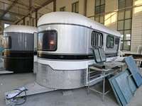 Remorque pour chevaux Warmblood 2HAL pour usage équin, remorque pour courses hippiques conforme ADR