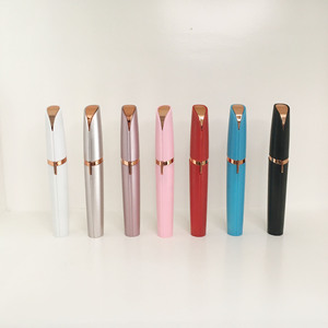 Dispositivo Portátil para Recortar Cejas con Múltiples Longitudes <span class=keywords><strong>de</strong></span> <span class=keywords><strong>Corte</strong></span> para Estilos <span class=keywords><strong>de</strong></span> Cejas Personalizables - Product Image 3