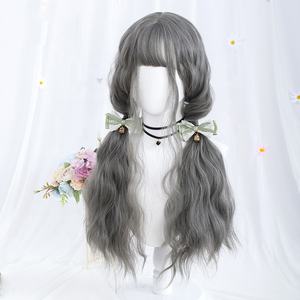 Lolita <span class=keywords><strong>perruque</strong></span> 60cm de long vague de corps gris mixte synthétique Anime Cosplay <span class=keywords><strong>Halloween</strong></span> Peluca <span class=keywords><strong>perruque</strong></span> de cheveux résistant à la chaleur - Product Image 1