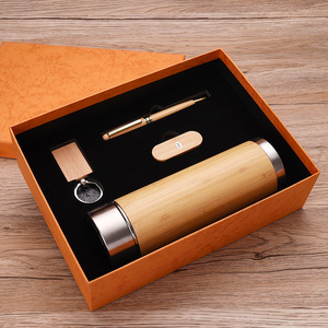 Hot Selling High-capacity Wood Insulated Cup Pen USB Keychain Luxury Back to School Gift Box Products Thermos Cup Gift Set