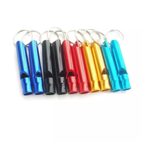 Vente en gros de sifflets d'urgence en aluminium coloré porte-clés grand son pour camping en plein air randonnée canotage chasse pêche mode