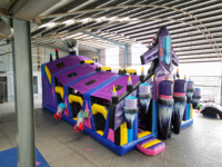 Aire de jeux gonflable commerciale pour espaces intérieurs et extérieurs, thème vaisseau spatial, pour 30 personnes - Légère