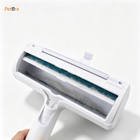 Rouleau anti-poils multifonctionnel pliable et réutilisable Petora pour chiens, chats, lits, canapés et tissus
