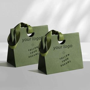 Bolsa de Regalo de Papel Blanco de Alta Gama, Ecológica y de Lujo, con Logotipo Personalizado, para Joyería, Ropa y Compras - Product Image 2