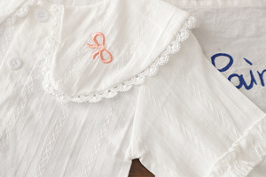 Adorable ensemble 2 pièces pour filles avec imprimé nœud, haut confortable à manches à volants et salopette pour <span class=keywords><strong>les</strong></span> tout-petits, idéal pour le quotidien et <span class=keywords><strong>les</strong></span> activités de plein air - Product Image 3