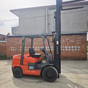 Used Toyota <b>Forklift</b> 3 TON 4300KG Japan with Japanese Toyota & Mitsubishi Engines FD30 0-2000 Hours - Product Image 2