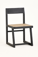 Chaise de salle à manger moderne en bois de frêne, rotin et acier, taille compacte, assise tressée et dossier ouvert