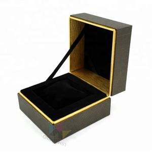 Boîtes cadeaux en papier rigide avec logo personnalisé, matériaux recyclés, doublure en éponge, emballage de luxe pour montre G-shock, ruban laminé - Product Image 4