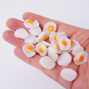 Modelo de Huevo Frito en Miniatura de PVC, Accesorios de Material de Comida Simulada Hechos a Mano, Mini Juguete de Huevo Frito - Product Image 2