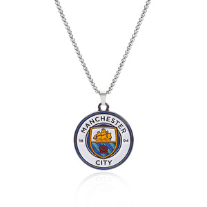 Colliers de Clubs de Football Européens en Gros, Pendentifs en Alliage et Chaînes en Acier Inoxydable, Broches à l'Effigie de Barcelone, Manchester United, Paris, Style Tendance - Product Image 5