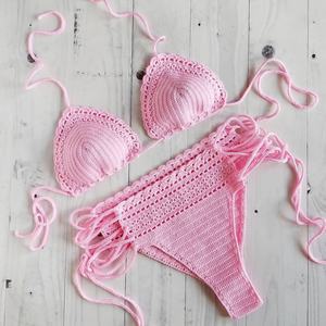 Bikini de Ganchillo Tejido a Mano Rosa Personalizado OEM, el Mejor Traje de Baño de Dos Piezas con Cuello en V, Bikini de Tiras para Niñas y Mujeres - Product Image 1