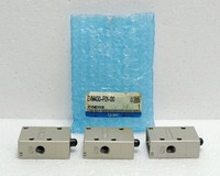 Banyak 3 unit Evm430-f01-00 3-port Mechanical Roller G1/8 Pneumatic Baru, Asli, Tersedia, dengan Garansi Satu Tahun.