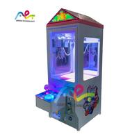 Machine cadeau à jetons jeu d'amusement Mini grue griffe Machine jouets en peluche griffe grue Machine