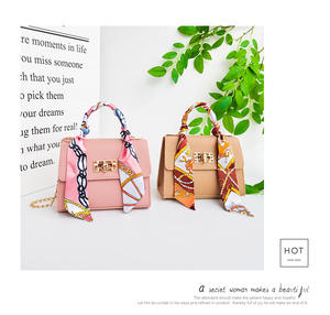 2022ใหม่แฟชั่นใหม่ผ้าพันคอผ้าไหมย้อนยุคมินิกระเป๋าถือกระเป๋าสะพายไหล่เดียวของผู้หญิงมีซับใน PU <span class=keywords><strong>กระเป๋า</strong></span>สะพายไหล่แฟชั่นสำหรับผู้หญิง - Product Image 6