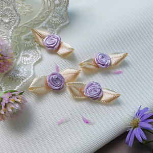 Lazos de cinta de grogrén prefabricados pequeños al por mayor, precio bajo de fábrica para decoración de embalaje de regalo, hechos de nailon duradero - Product Image 1