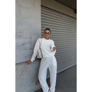 Conjunto de Traje Blanco Albinia para Mujer - Product Image 3