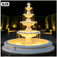 Fontaine d'eau sculpturale moderne en marbre blanc taille réelle BSA, fontaine en pierre à plusieurs niveaux avec éclairage LED pour cours et villas