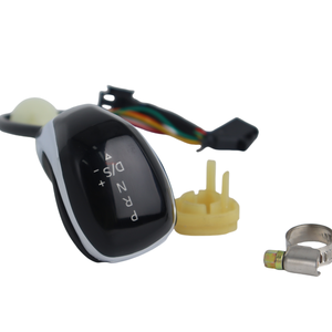 Pomello del Cambio in Vera Pelle Cromato con LED per VW Passat B8 Arteon Tiguan MK2 <span class=keywords><strong>TROC</strong></span>, Vendita all'Ingrosso - Product Image 3