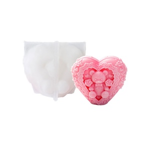 Nuevo Molde de Silicona de Grado Alimenticio TangChu para Velas con Forma de Oso y Corazón, Hecho a Mano en China - Product Image 5
