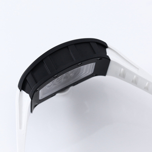 Reloj Deportivo 5A Super RM Negro Blanco Minimalista de Cerámica y Zafiro Antideslumbrante con Esfera Hueca en Forma de Barril - Product Image 4