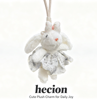 HECION Peluche super douce, design original HECION, jouet en peluche lapin DIY, porte-clés, vêtements amovibles, collier, pendentif compagnon