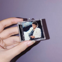 Vente flash : Porte-clés personnalisés en acrylique avec mini-albums CD de Michael Jackson, le roi de la pop, avec puce NFC, vente en gros de marchandises d'album