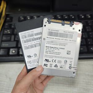 Disques durs SSD d'occasion 2,5 pouces SATA 120 Go, matériel et logiciel informatiques haute vitesse en gros à prix réduit, disque SSD 128 Go - Product Image 2